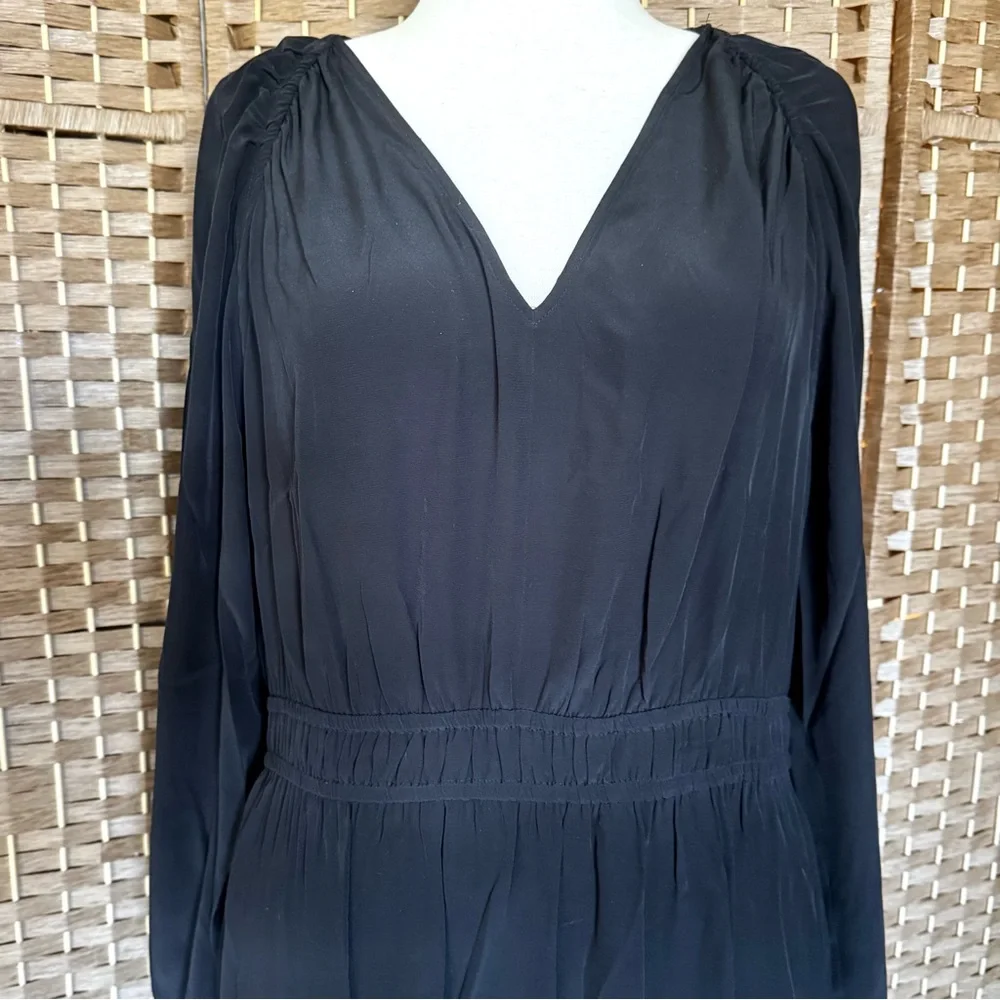 NWT Loft black shirred midi dress L - Picture 3 of 14